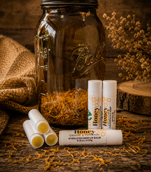 Bálsamo Labial Calmante de Caléndula y Cáñamo | Hidratación Natural para Labios Secos/Soothing Calendula & Hemp Lip balm